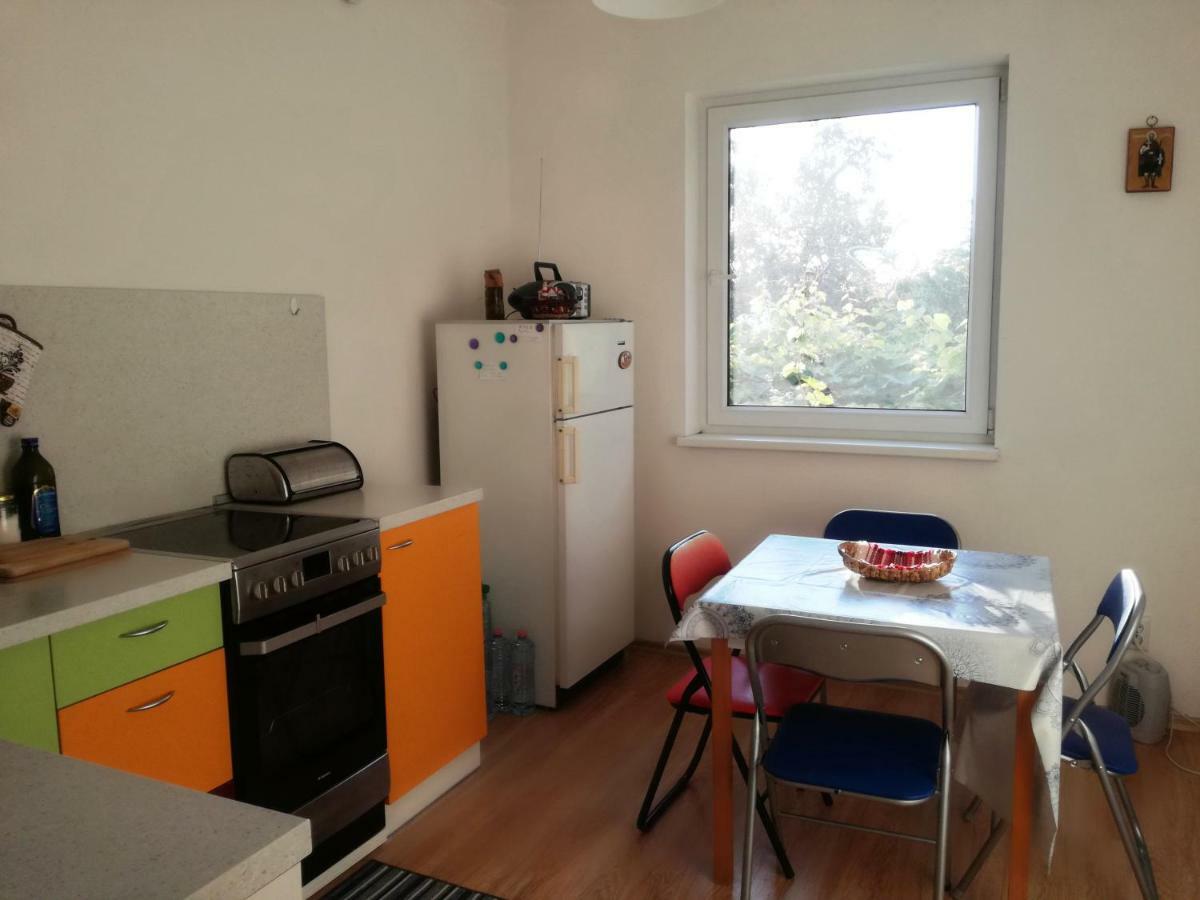 Gazde/Camere de închiriat за гости 